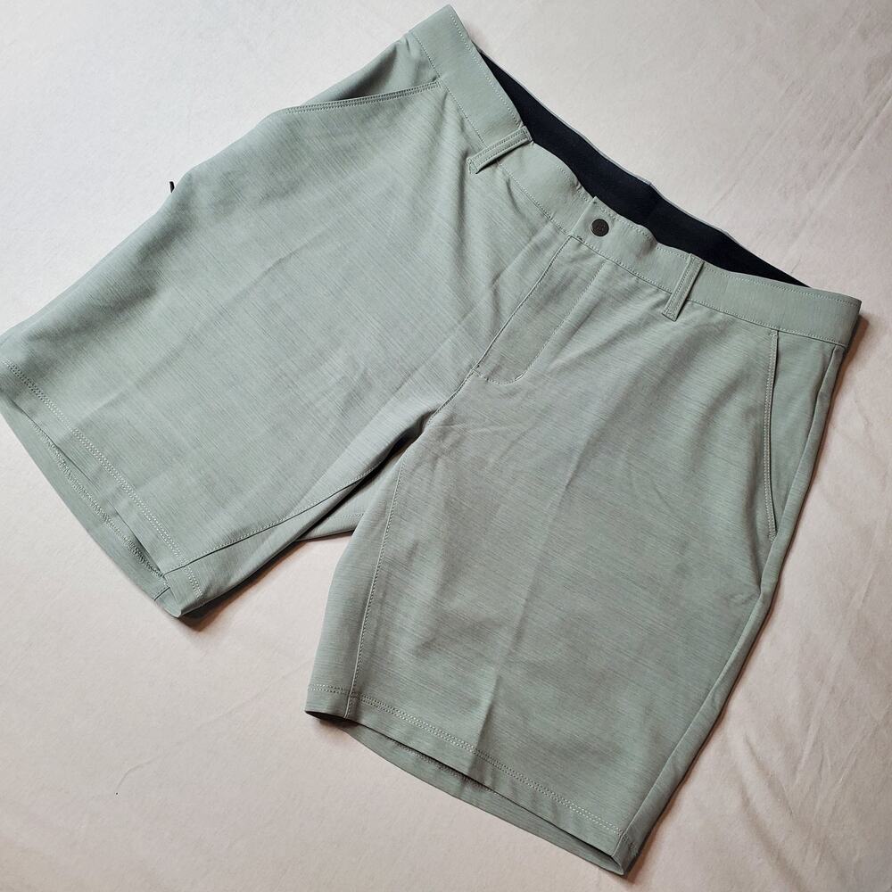 BYLT Basics Men's Size 36 Premium Basics Kinetic 9" Shorts Sage Green